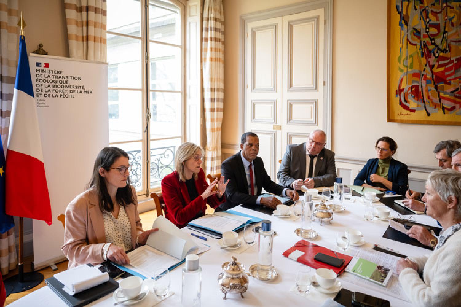 Rencontre des présidents des parcs nationaux avec la Ministre 