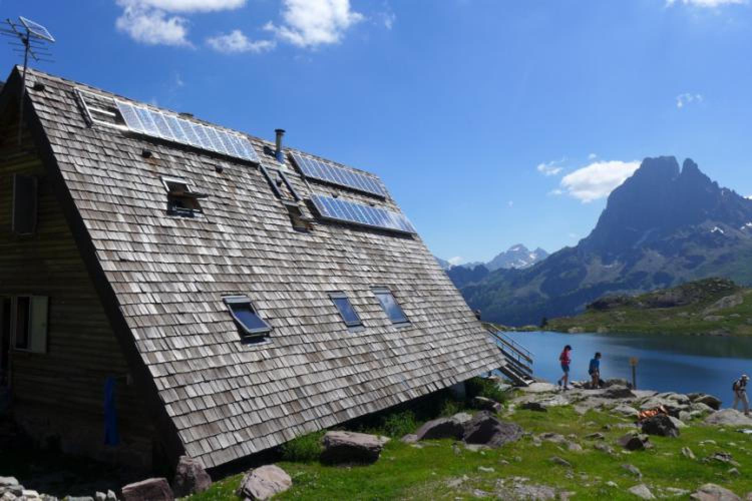 refuge_ayous_didier_peyrusque_1_3.jpg